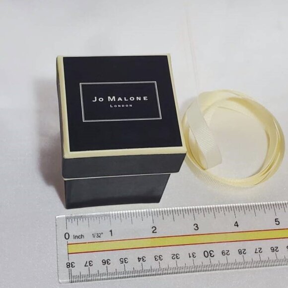 Jo Malone London Square Gift Box with Ribbon - for Candle or Mini Perfume New - Picture 6 of 6